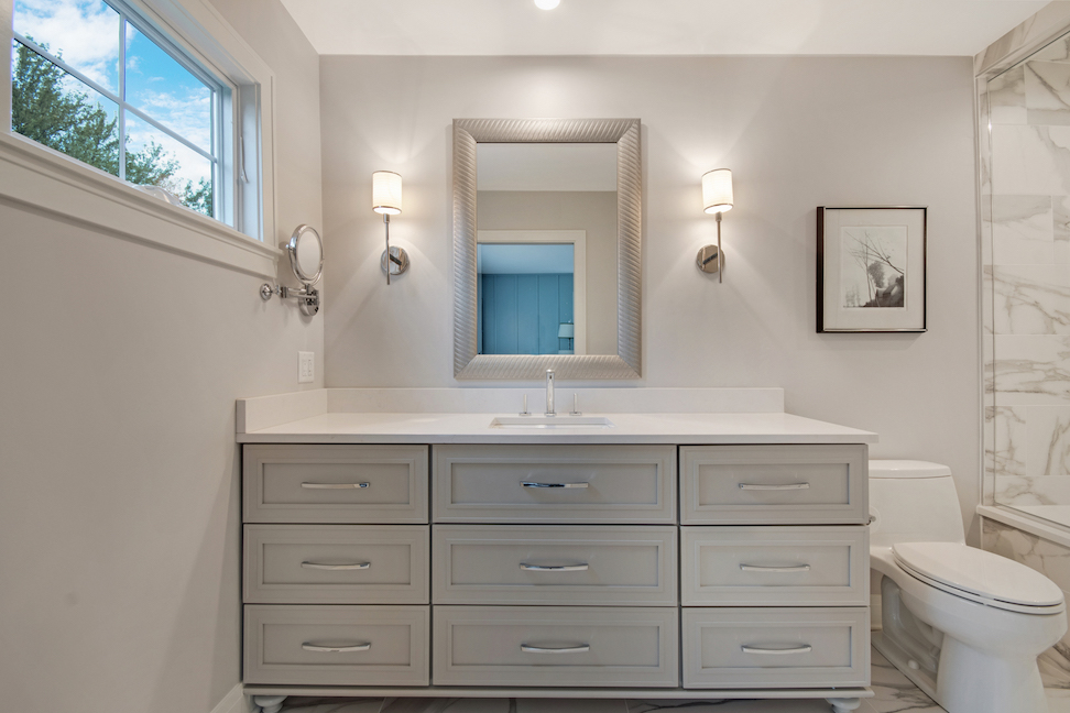 Bathroom Remodel Ideas: How to Create Simple Elegance